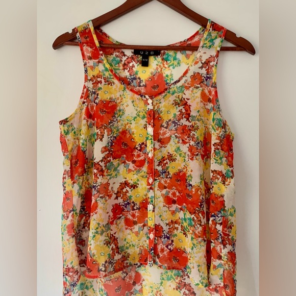 Sheer floral tank blouse M - Picture 5 of 11